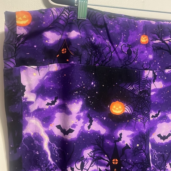EUC Terra & Sky Halloween Print Leggings **SUPER SOFT** - Picture 2 of 4
